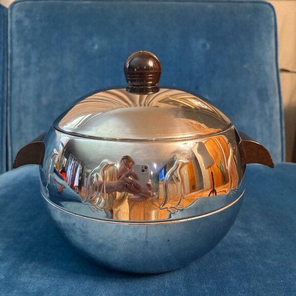Vintage West Bend "Penguin" Ice Bucket 1960's - Picture 1 of 5
